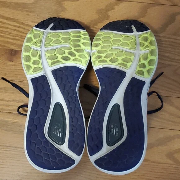 Womens Size 8.5 New Balance FreshFoam 680v7 Arctic Fox/Outer Space/Paradise Pink - Picture 6 of 6